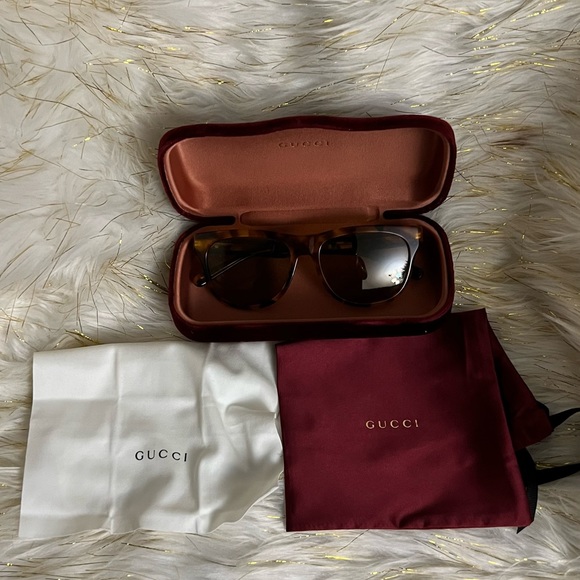Gucci Accessories - AUTHENTIC GUCCI SUNGLASSES